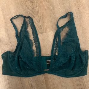 Lace Unlined Plunge Bra